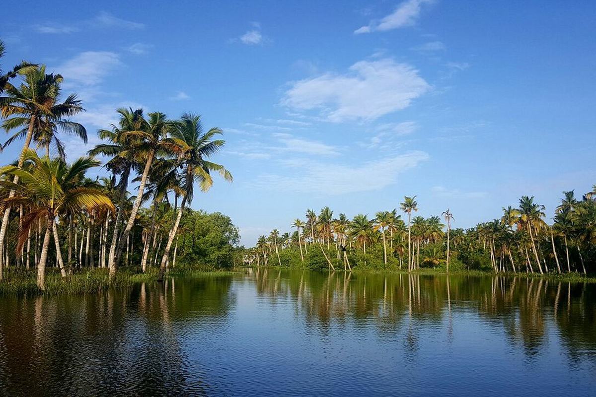 Poovar Island